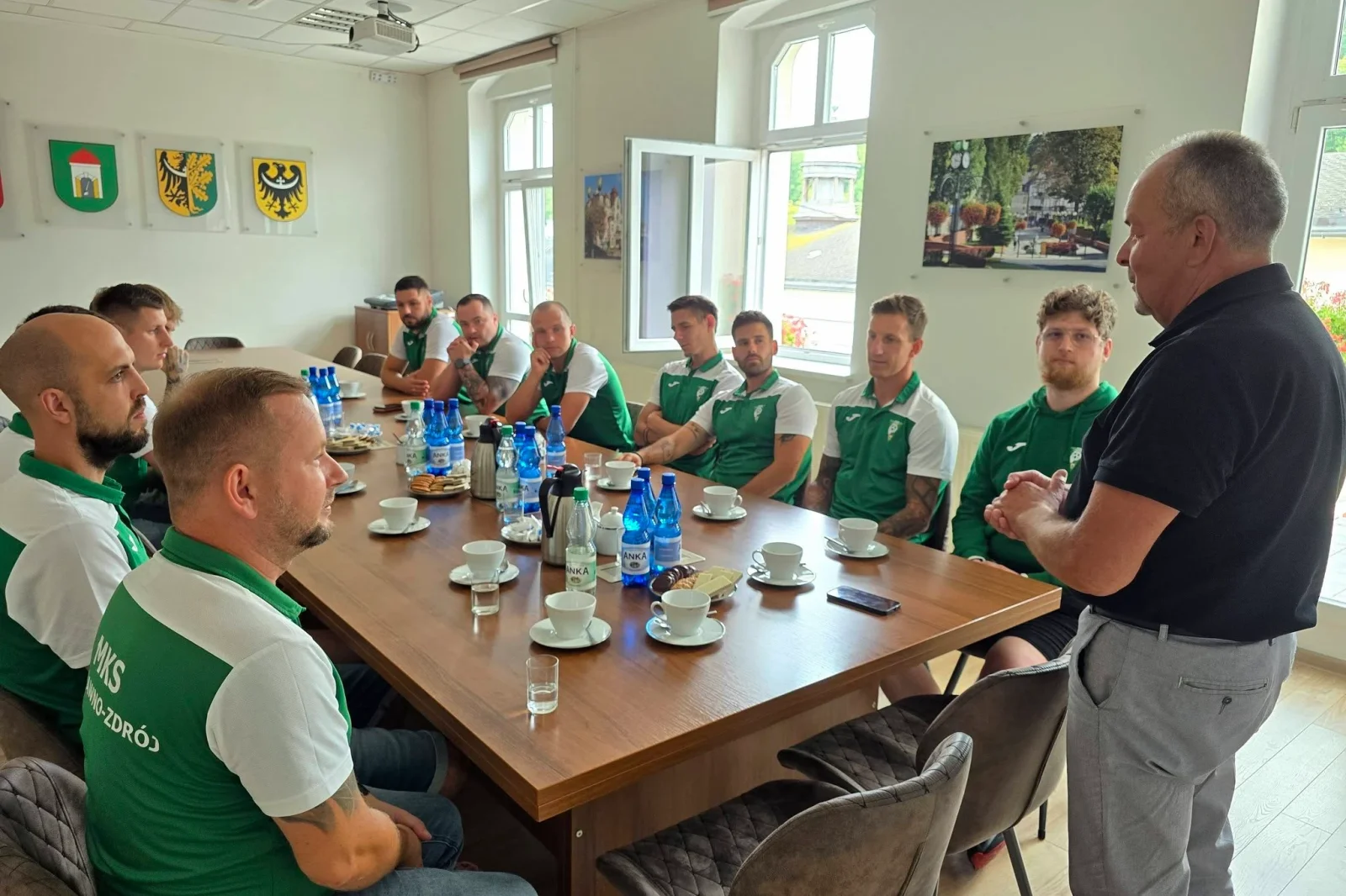Spoktanie z Burmistrzem. MKS po awansie